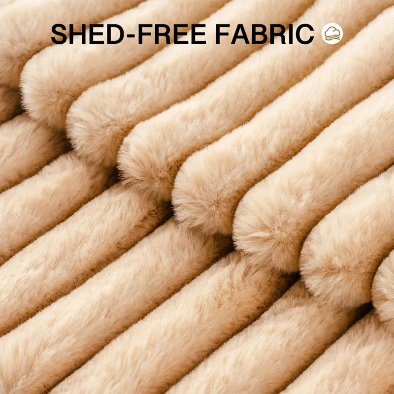 SleepyTail™ Plush Nest Bed